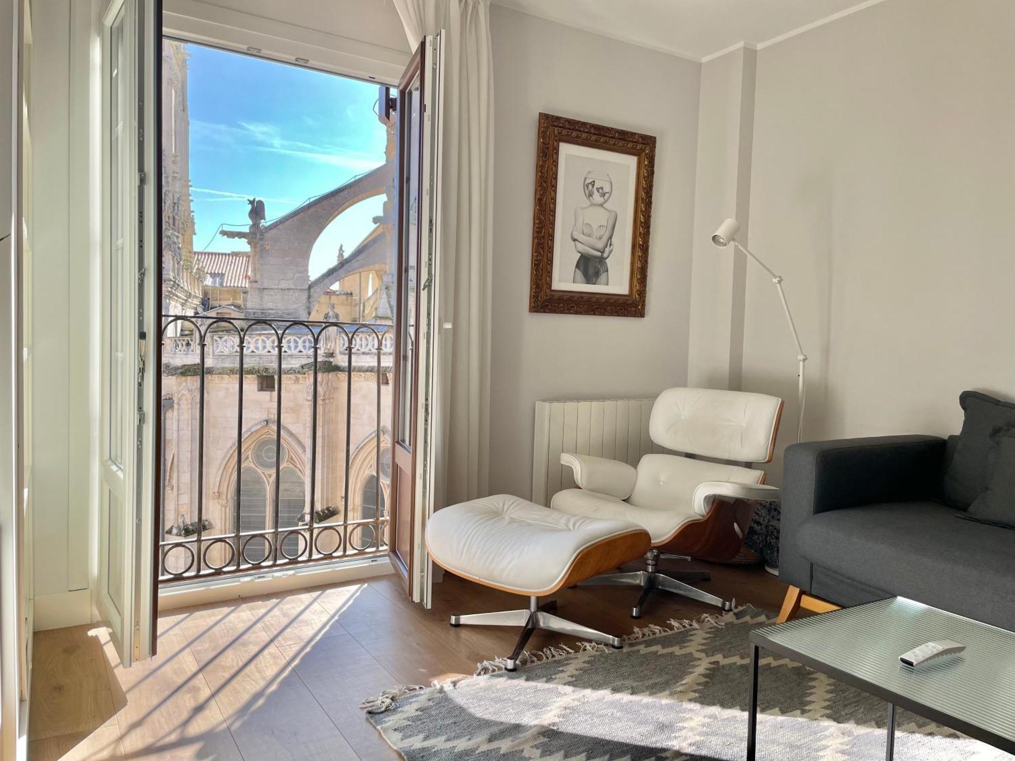 Tocando La Catedral By Exclusive Burgos Apartments Exterior photo
